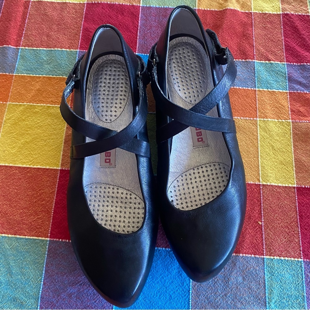 Tsubo Shoes EUC
